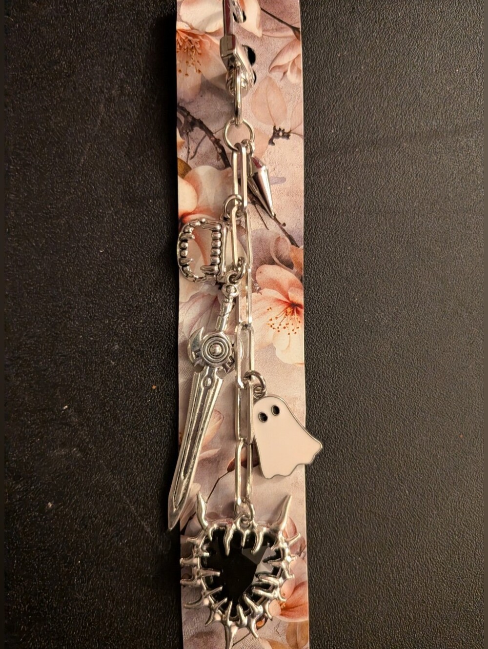 Handmade Silver Gothic Heart & Weapon Keychain Purse/Bag Charm